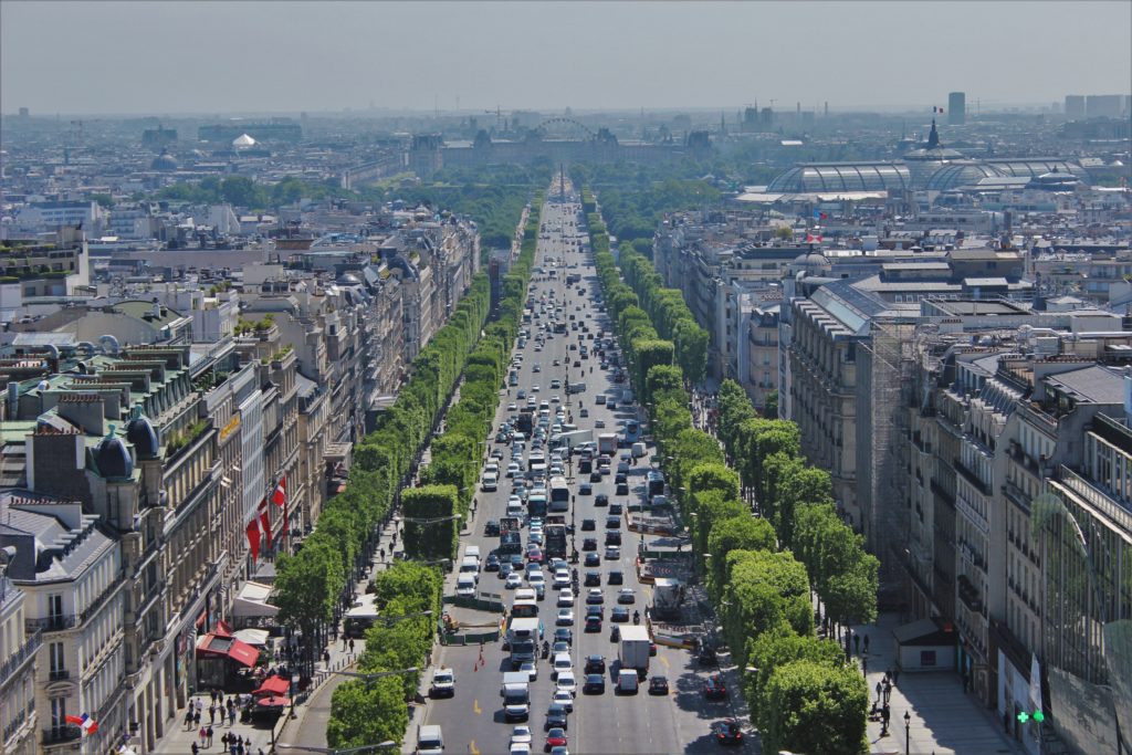 ReiseSpeisen Paris Frankreich Blick vom Triumphbogen